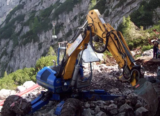 Schreitbagger auf der Baustelle